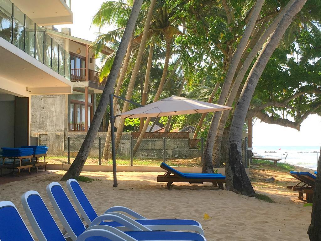 Sayura Beach Hotel Unawatuna Exterior photo